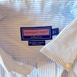 Vineyard Vines Blue Stripe Murray Shirt..Size L - Large..like new
